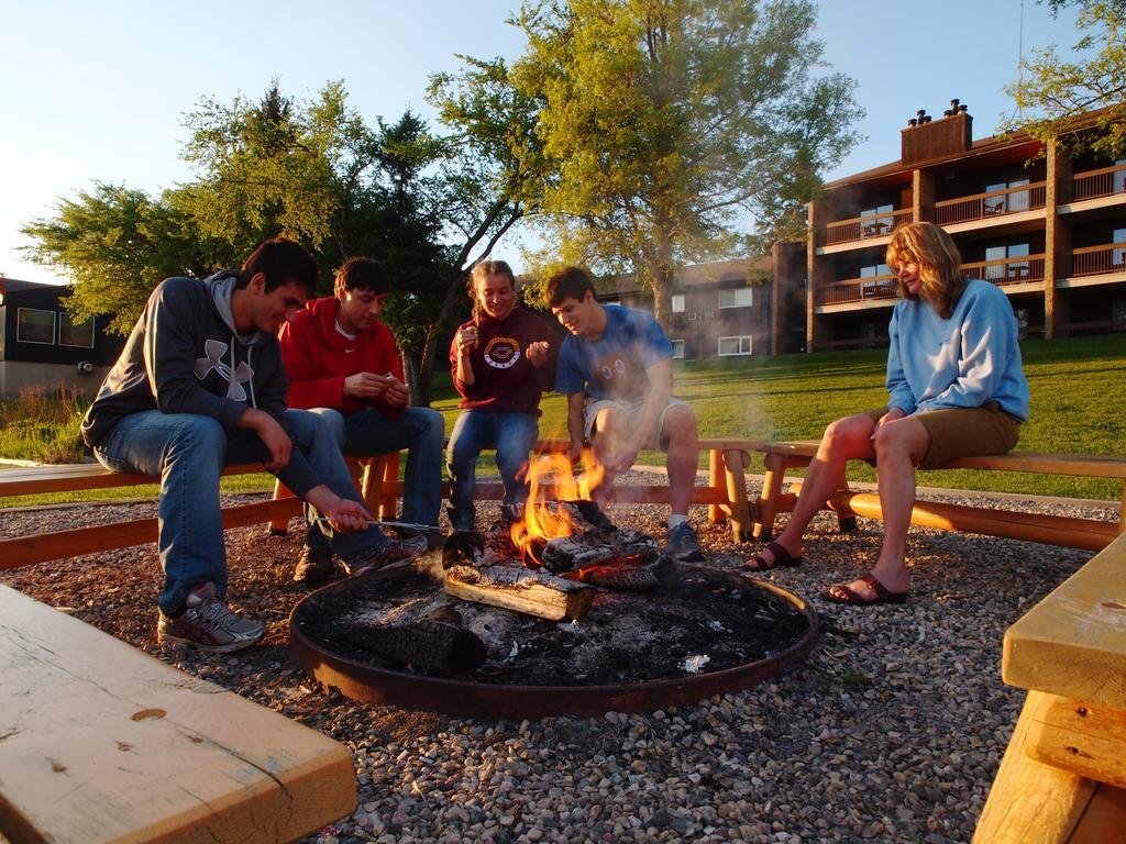 Elkhorn Resort, Spa, And Conference Centre Wasagaming Exteriér fotografie