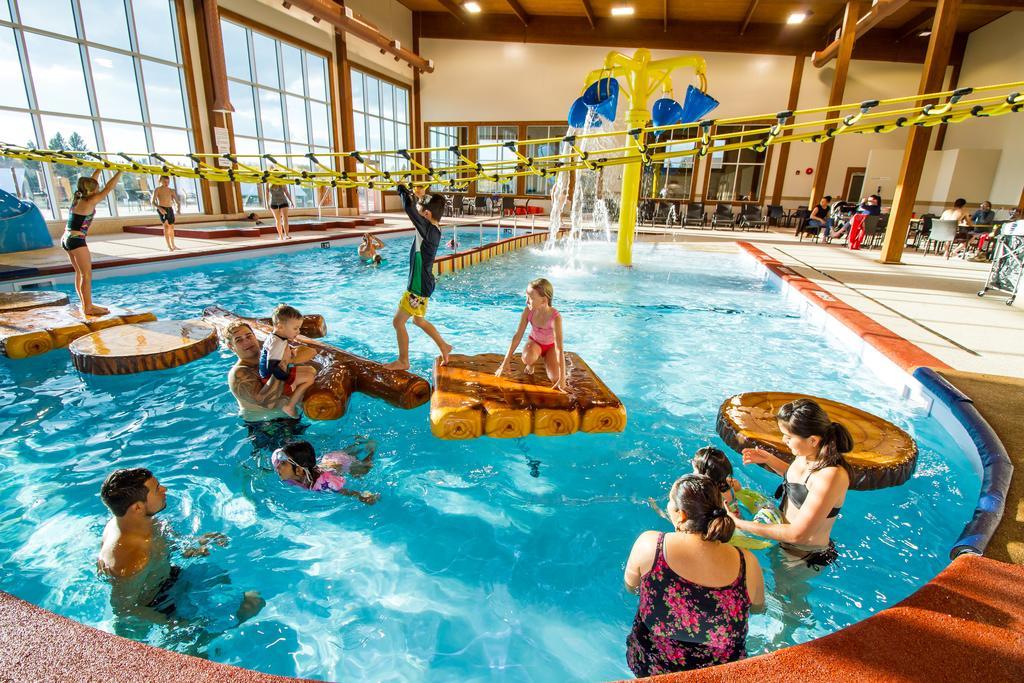 Elkhorn Resort, Spa, And Conference Centre Wasagaming Exteriér fotografie