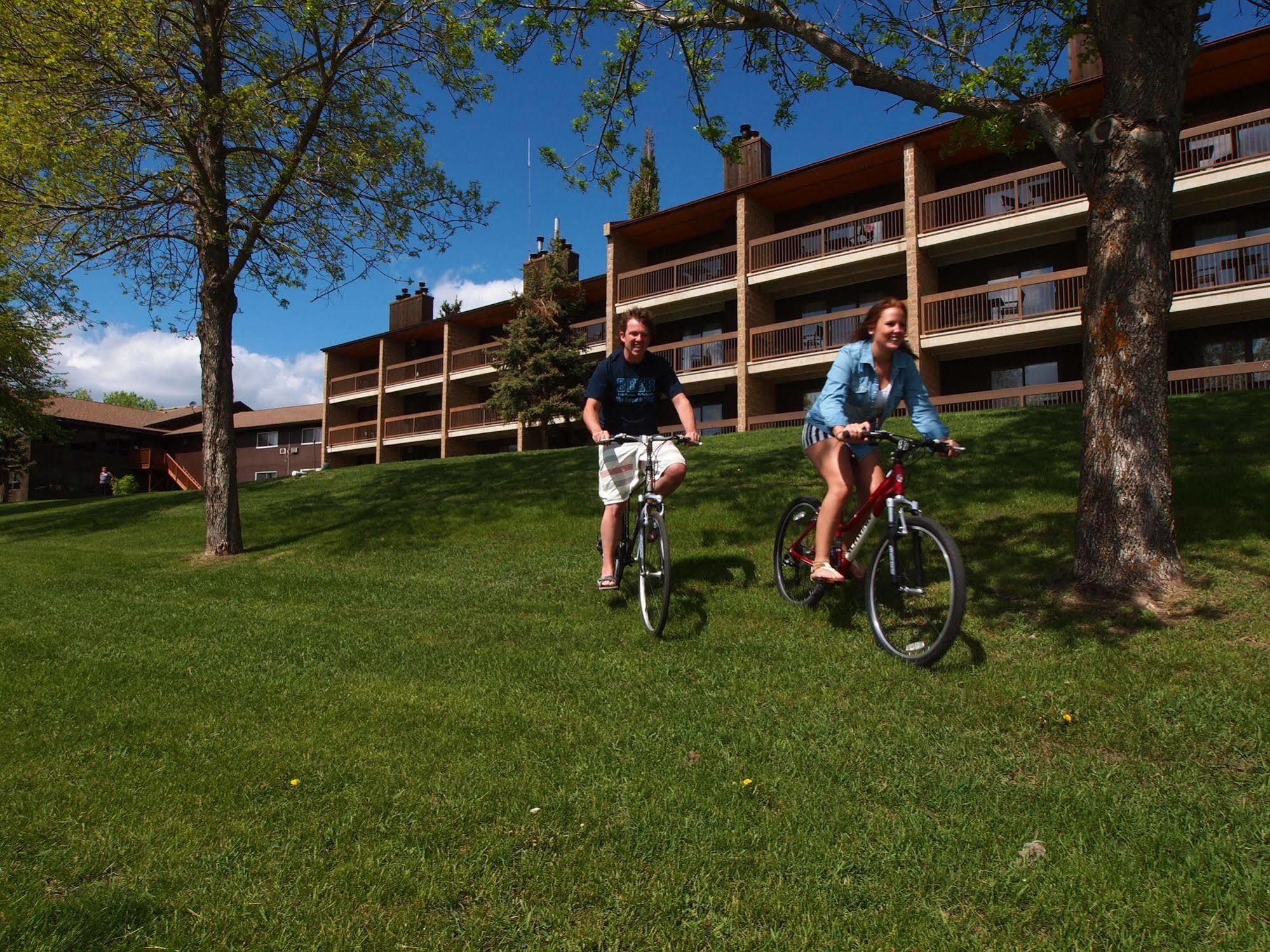 Elkhorn Resort, Spa, And Conference Centre Wasagaming Exteriér fotografie