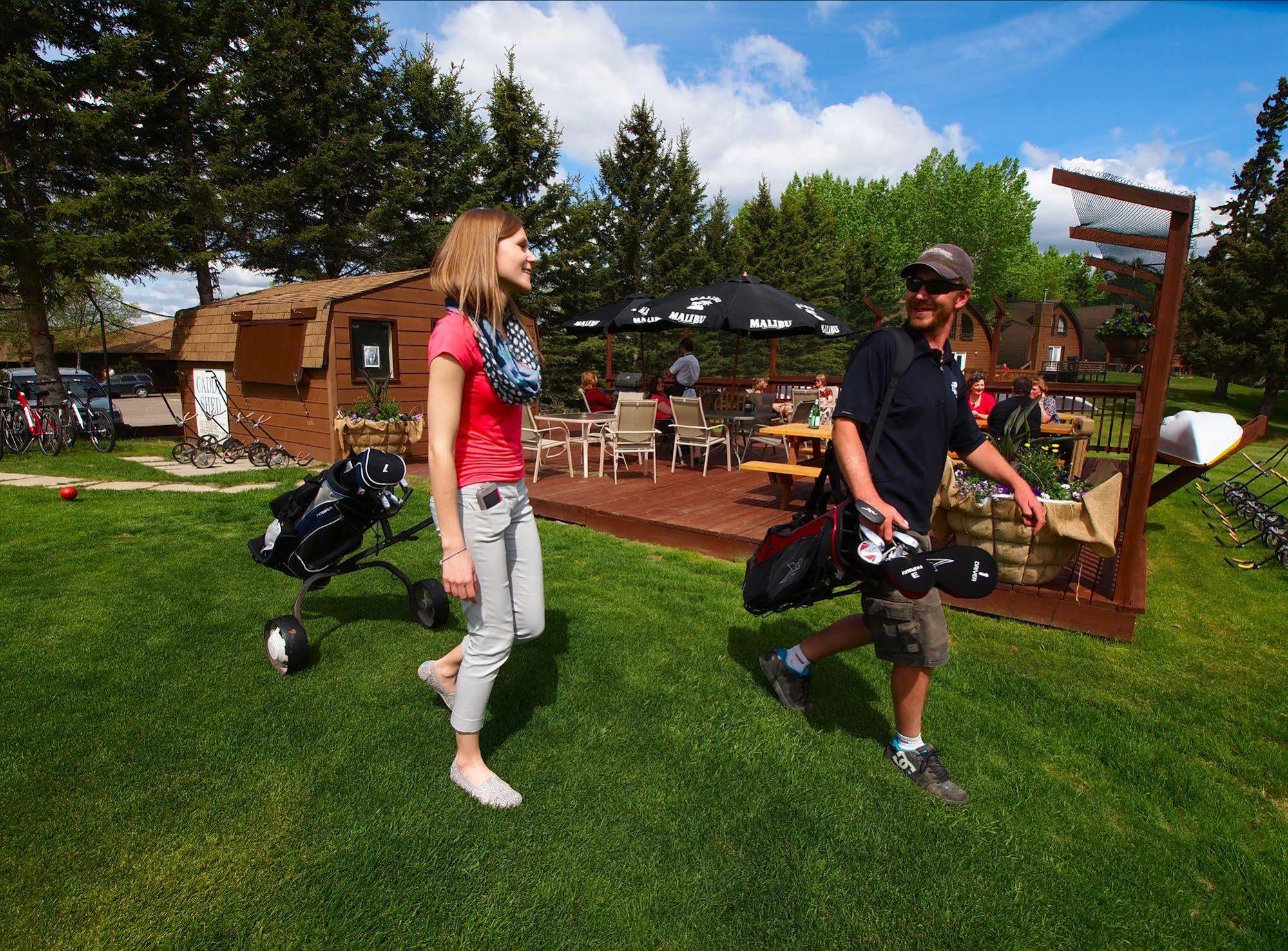 Elkhorn Resort, Spa, And Conference Centre Wasagaming Exteriér fotografie